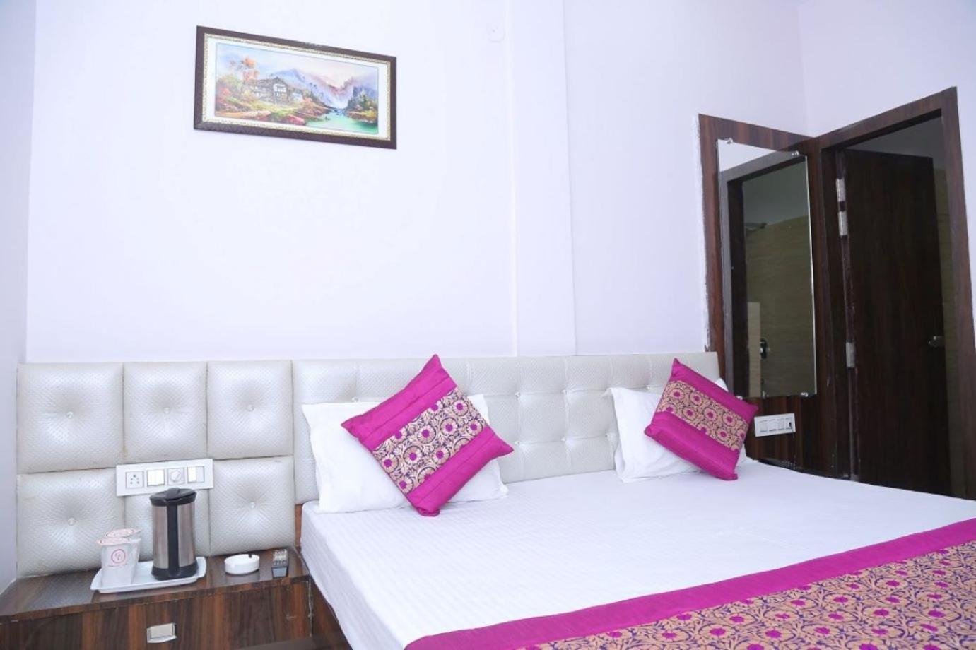 Hotel Golden Dreams Amritsar Zewnętrze zdjęcie